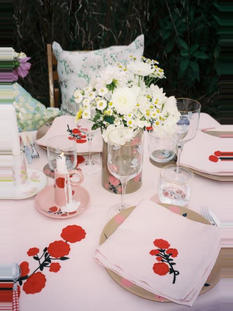 BERNADETTE Set of 6 Little Flower Engraved Wine Glasses