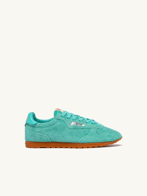 AUTRY SNEAKERS WINDSPIN IN TURQUOISE SUEDE