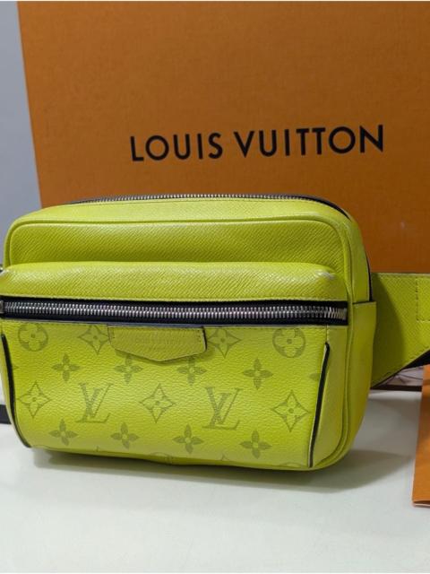 Louis Vuitton Authentic Louis Vuitton Taigarama
