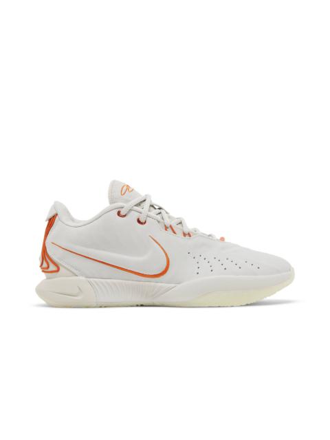 Nike LeBron 21 'Akoya'