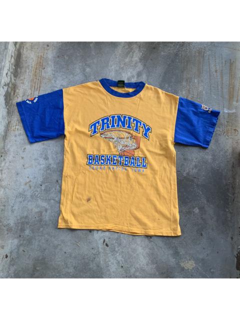 Other Designers Vintage - Vintage Trinity Basketball Cedar Rapids Iowa Tshirt