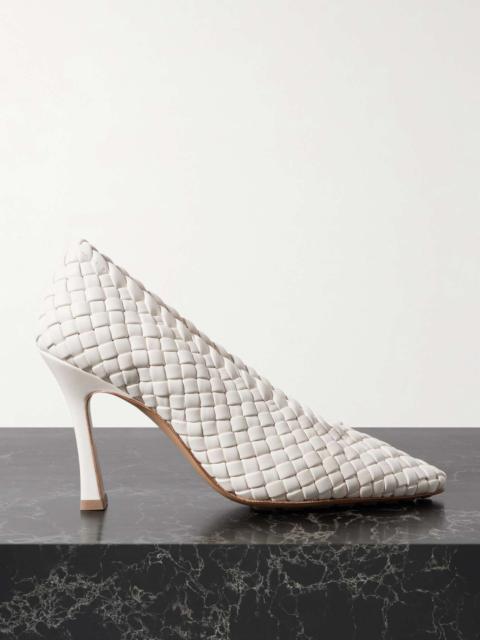 Sofia intrecciato leather pumps White
