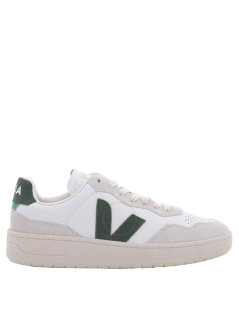 VEJA Veja V-90 Organic Leather Sneaker