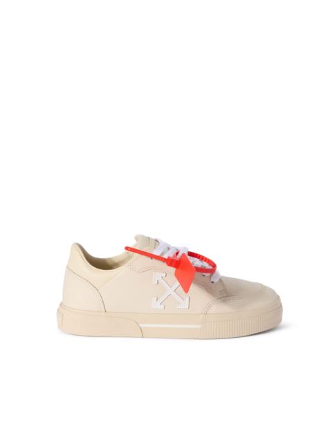 Off-White Vulc Low Sneakers