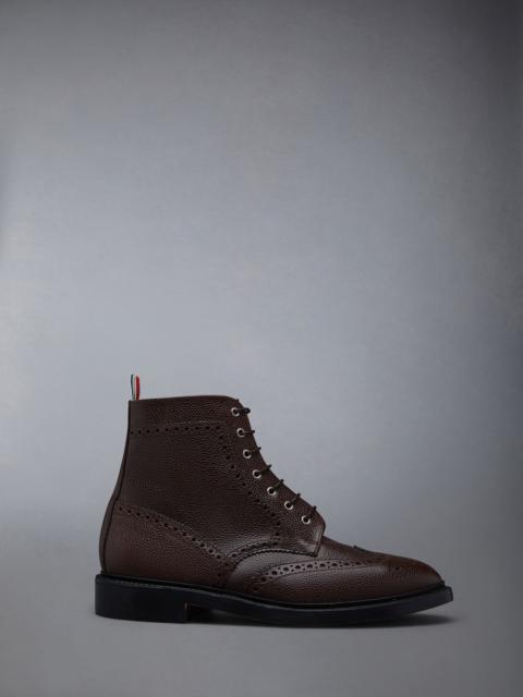 CLASSIC WINGTIP BOOT W/ LIGHTWEIGHT RUBBER SOLE IN BOX CALF