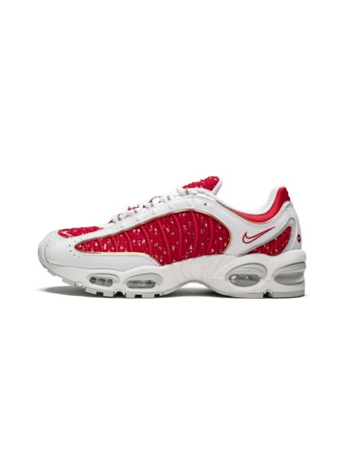 Nike Air Max Tailwind 4 / S "Supreme - White/Red"