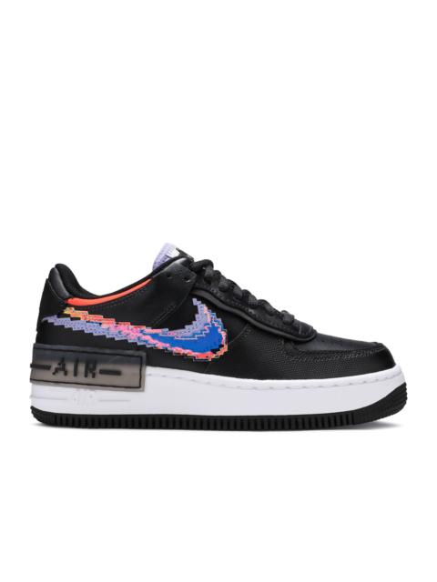 Nike WMNS AIR FORCE 1 SHADOW SE 'PIXEL SWOOSH - OFF NOIR'