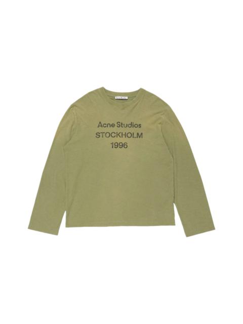 Acne Studios LOGO 1996 LONG SLEEVE T-SHIRT (OLIVE GREEN)