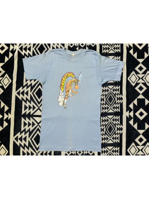 Other Designers Vintage 70’s Iron On Printed BasketBall People T Shirt
