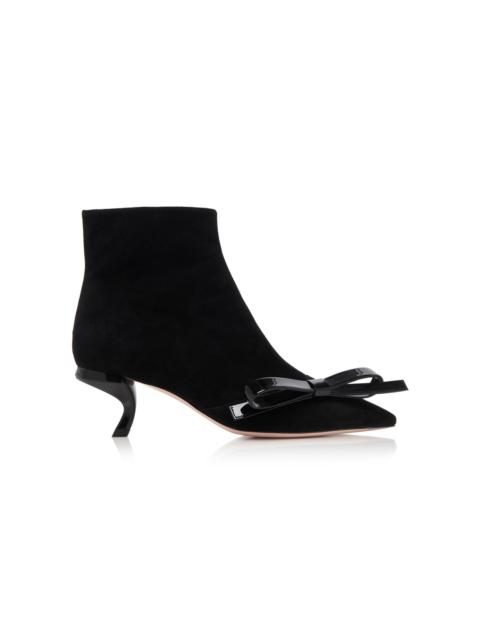 Roger Vivier Virgule Bow Boots black