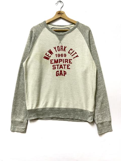 Other Designers Gap - Gap New York Big Logo Sweatshirt Grey Cream