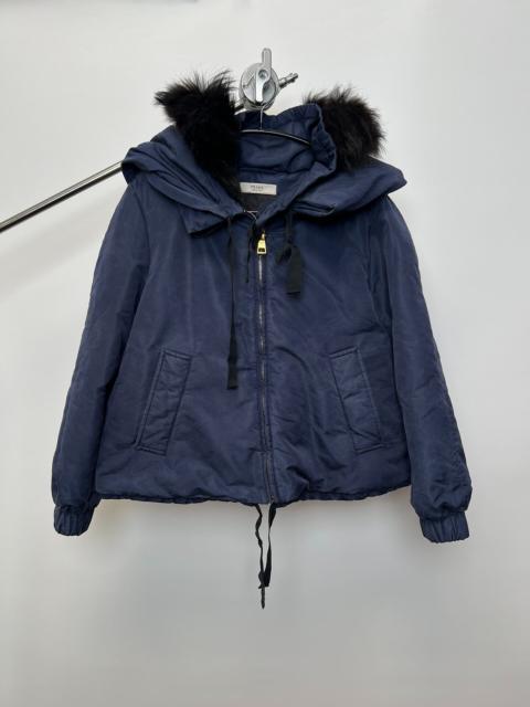 Prada This Prada vintage 00s short down jacket with a fur collar