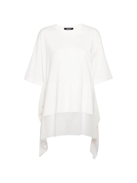 asymmetric T-shirt