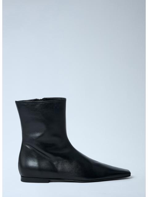 TOTEME Toteme Women Zipped Leather Chelsea Boots