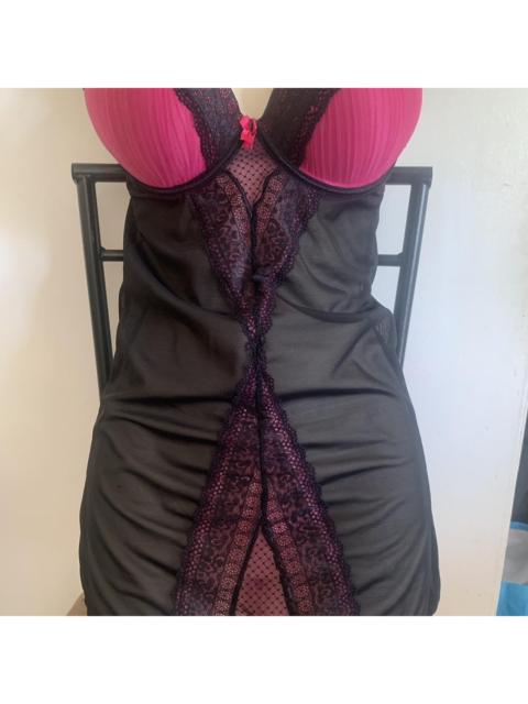 Other Designers Smart and Sexy Women's Black and Pink Corset