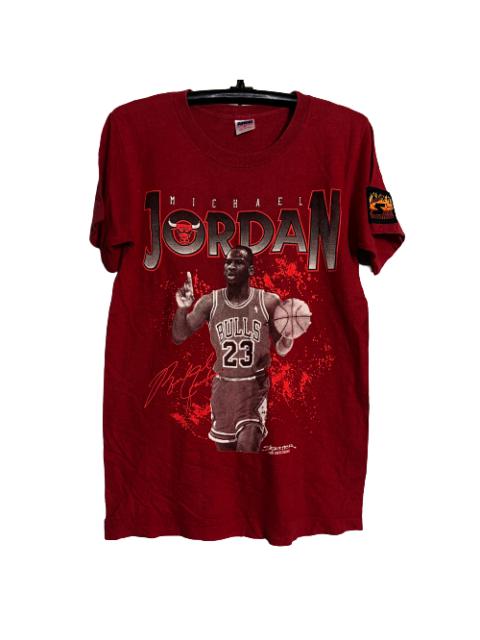 Other Designers Vintage - 🔥Vtg Starter x Michael Jordan BulLs Shirt Single Stich