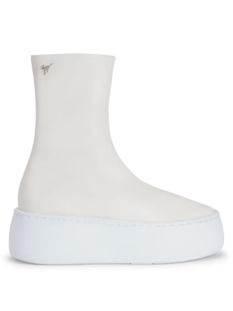 Giuseppe Zanotti Gz League Maxi