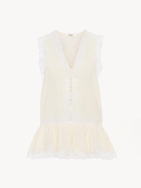 Chloé SLEEVELESS PEPLUM TOP IN CRÊPE DE CHINE & LACE