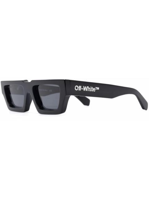 Off-White OFF-WHITE Manchester Rectangular Frame Sunglasses Black/Dark Grey/White (OERI002Y21PLA0011007)