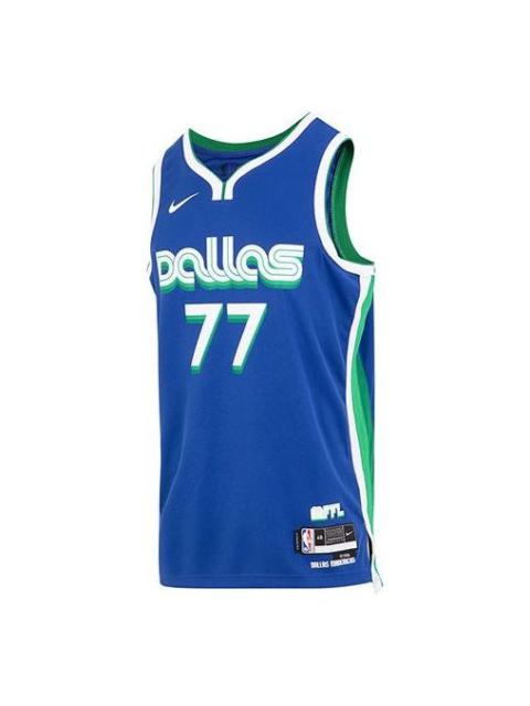 Nike Dri-FIT NBA Dallas Mavericks Luka Doncic City Edition 2022/23 Swingman Jersey DO9590-497