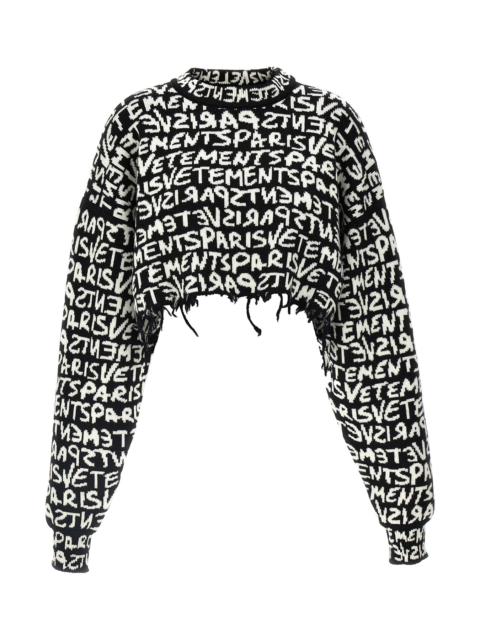 VETEMENTS 'Vetements Paris Monogram' cropped sweater