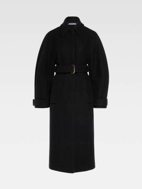 JACQUEMUS The Bari coat