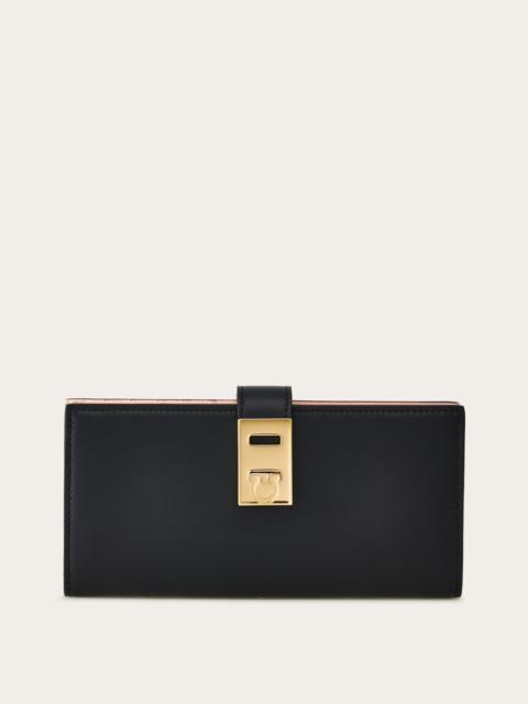 FERRAGAMO Hug continental wallet