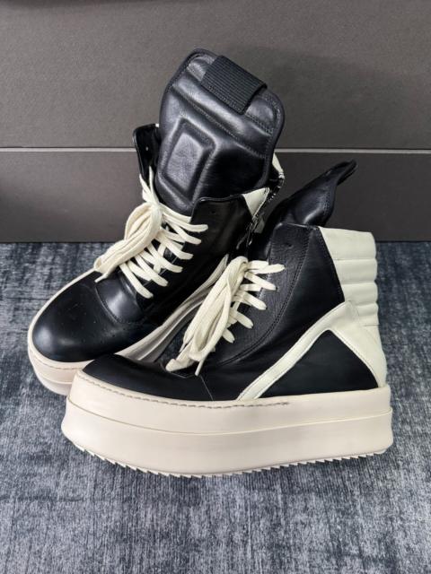 Rick Owens Rick Owens Inverted-Triangle Sneakers