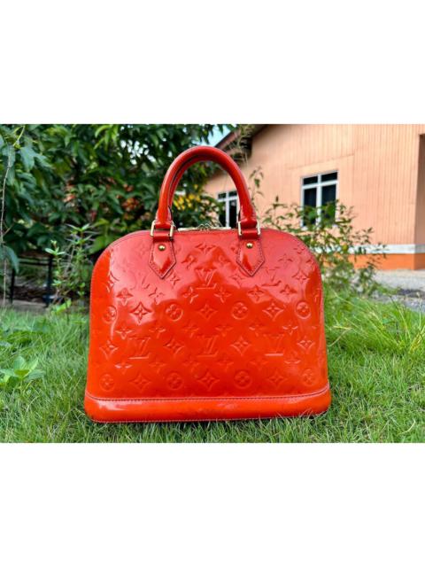 Authentic Loius Vuitton Monogram Vernis Alma PM