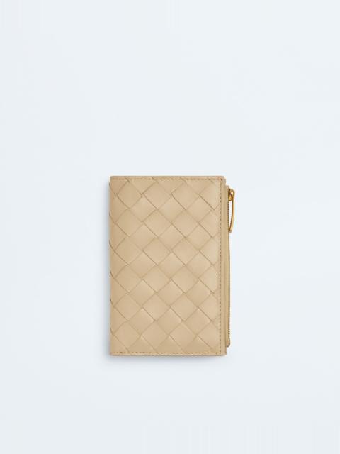 Bottega Veneta Intrecciato Medium Bi-Fold Wallet