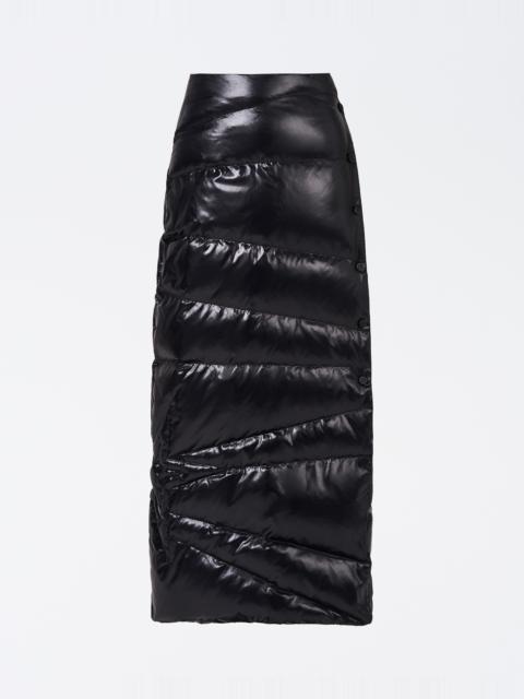 PERFECT MOMENT Quilted Maxi Skirt