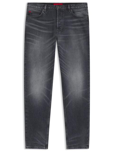 HUGO TAPERED-FIT JEANS IN USED-EFFECT GRAY DENIM
