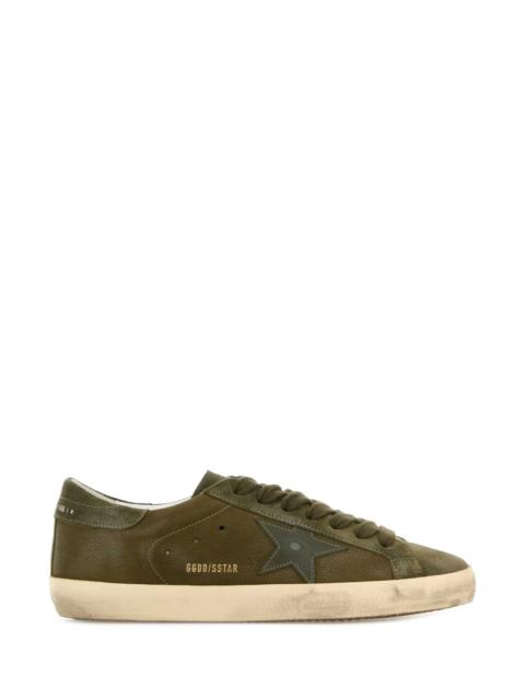 Golden Goose Golden Goose Deluxe Brand Men Army Green Suede Super Star Sneakers