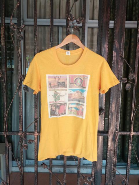 Other Designers Vintage 70s the beach boys band tee iron on print