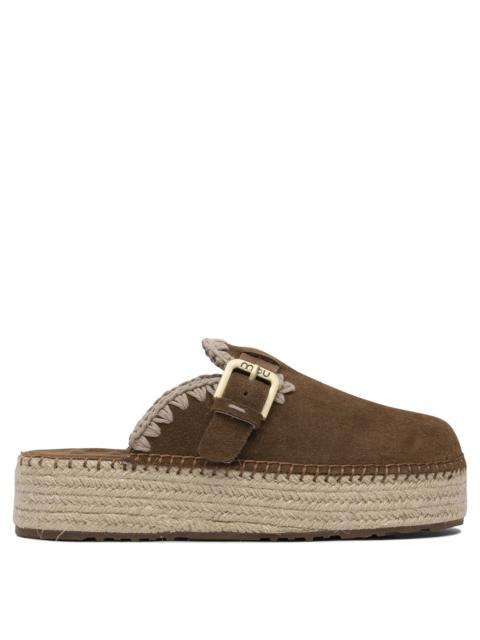 サンダル・ミュール Mou SS25 Loafers & Slippers (MU SW641000A NUBR) Jute clog plain suede