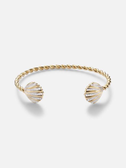 Yvonne Léon Jonc Coquillage 18kt gold bracelet with diamonds