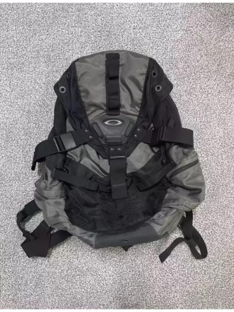 OAKLEY ICON 3.0 vintage 00s backpack