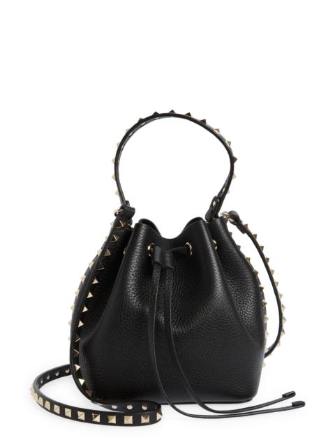 Valentino Valentino Garavani Rockstud Leather Bucket Bag in Nero at Nordstrom