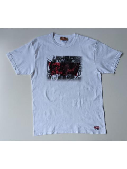 Levi's Vintage Levi's photo print batwing logo