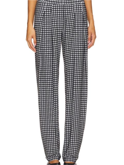 NORMA KAMALI Low Rise Pleated Trouser