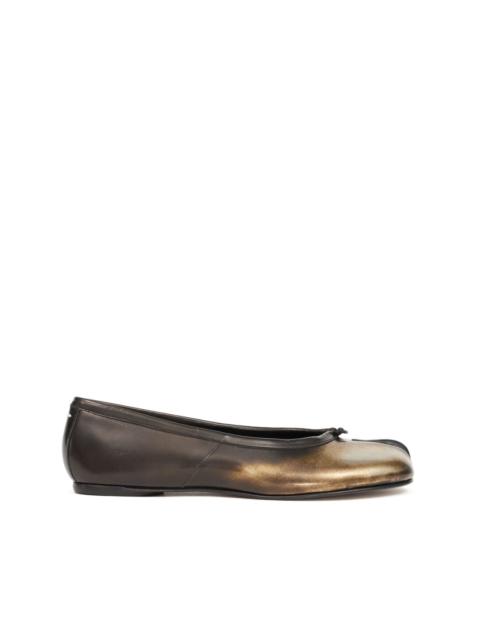 Tabi leather ballerina shoes