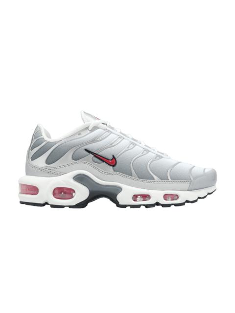 Nike Wmns Air Max Plus 'Metallic Silver University Red'