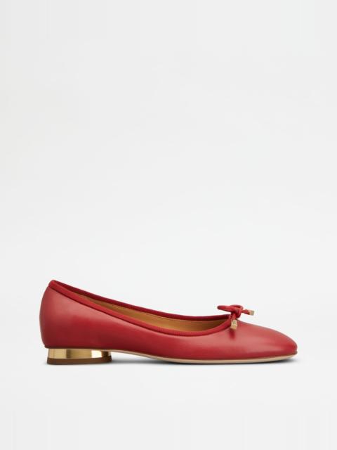 Tod's BALLERINAS IN NAPPA LEATHER - RED