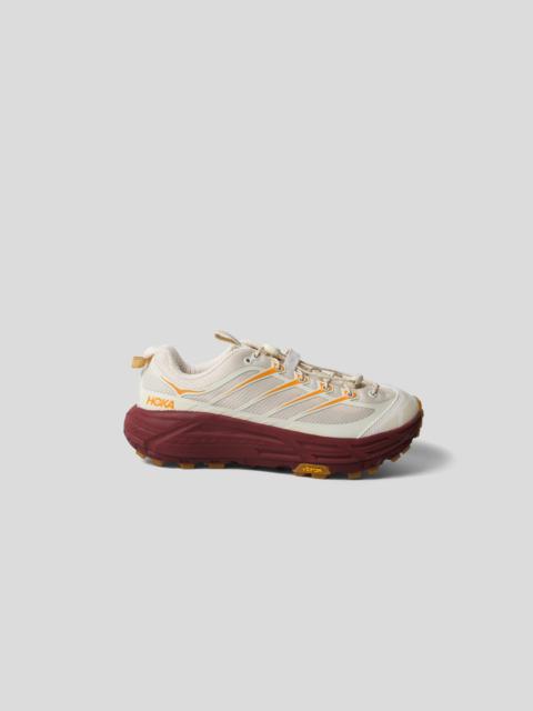 HOKA All Gender Mafate Three2 - Vanilla/Varsity Burgundy