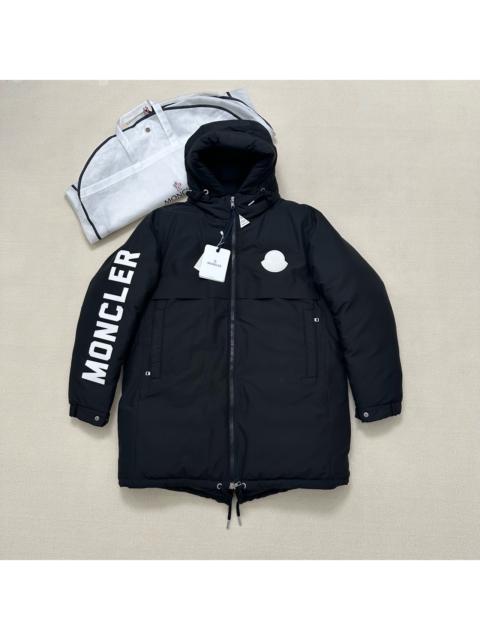 Moncler Moncler large logo mid-length down jacket