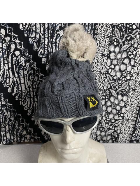 Other Designers Vintage - 2000s y2k world wide love pom beanie hats