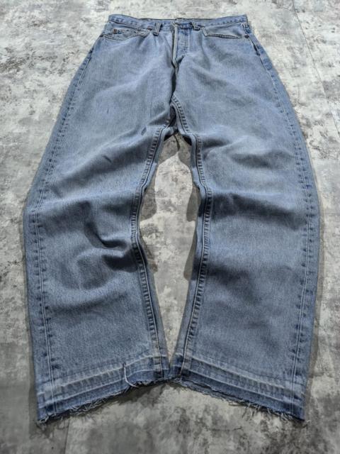 Levi's vintage 90s baby blue relaxedfit levis made in uk