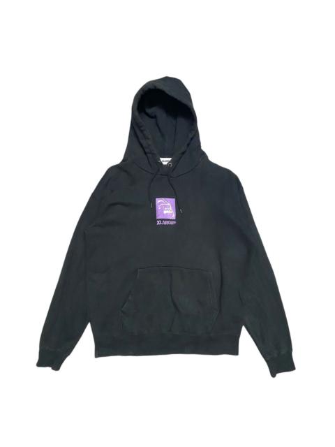 Xlarger Center Logo Hoodie Sweatshirt