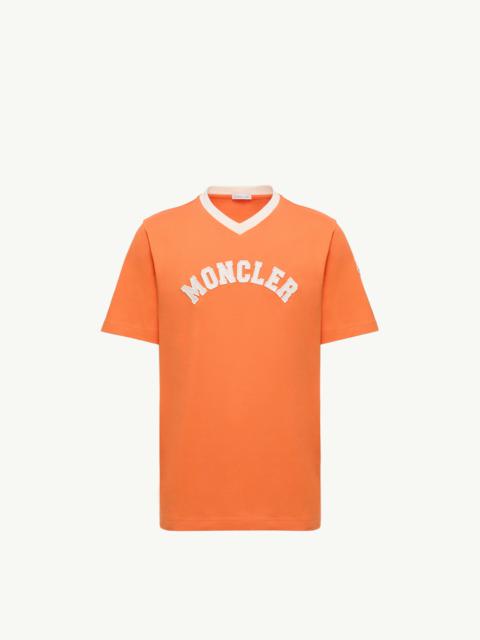Moncler Embroidered Logo Cotton Piquet V-Neck T-Shirt