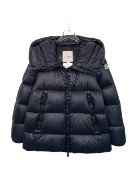 Moncler Moncler Womens Black Puffer Jacket With Hood & Zipper Closure